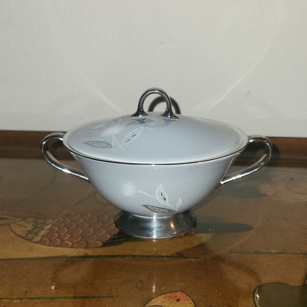 Sapphire by Deville Sugar Bowl with Lid